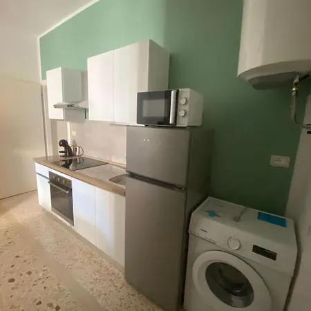 Essential Centro Apartman *